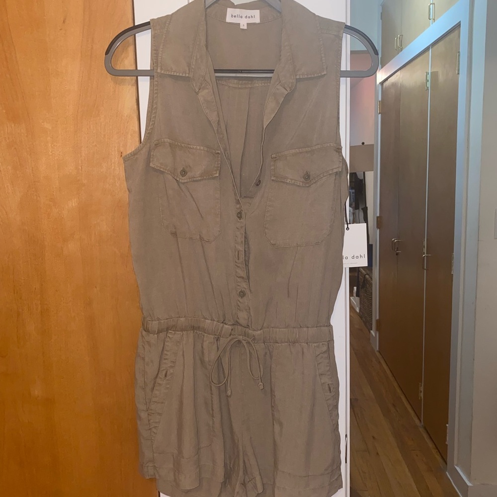 Bella Dahl romper
